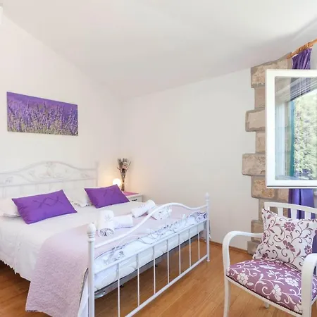 Semesterbostad House Layla In Tucepi, Sea View *