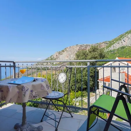 Semesterbostad House Layla In Tucepi, Sea View Tučepi